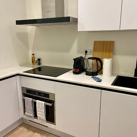Delightful 1 Bedroom 46m2 -ss177d- Róterdam
